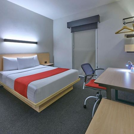 City Express By Marriott Ciudad De Mexico Plaza Central Dış mekan fotoğraf